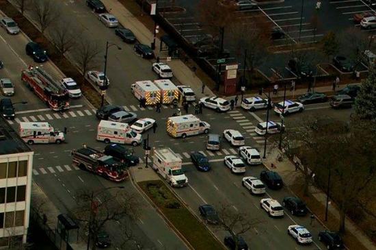 Dos muertos y varios heridos en tiroteo en un hospital de Chicago