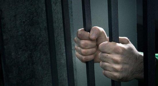 Hombre es condenado a cadena perpetua tras confesarse autor de unos 90 asesinatos