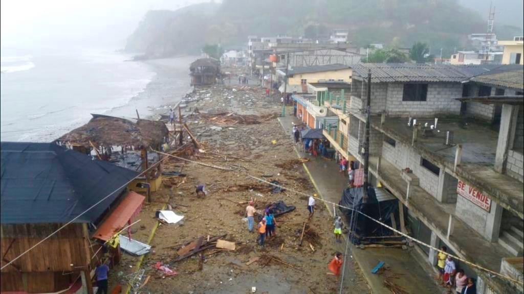 Daños En La Costa Por Oleaje Playas Con Bandera Roja El Diario Ecuador 3589