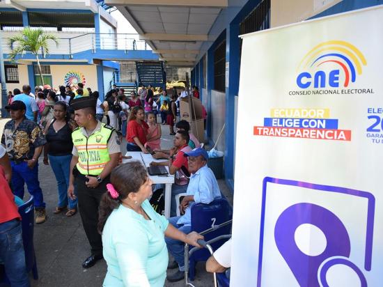 Manabí elegirá 427 autoridades entre 7.681 Candidatos