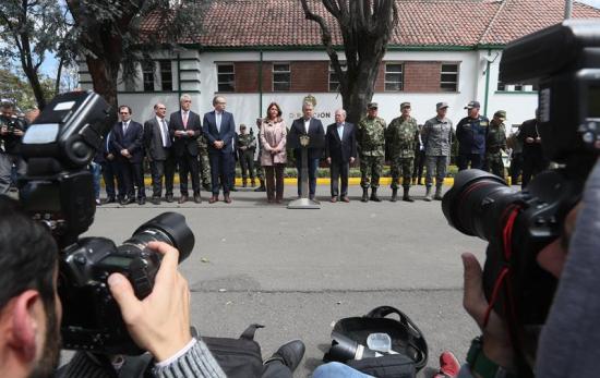 Autoridades colombianas identifican a autor de atentado contra la Policía
