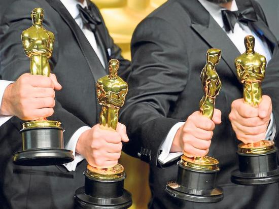 Hoy se anuncian a los nominados a los Oscar