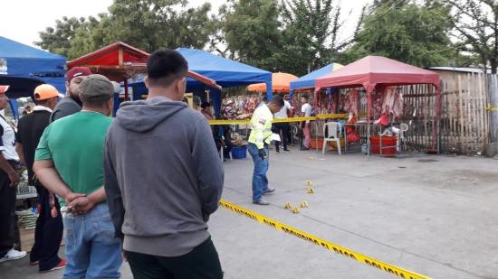 Comerciante es asesinado con 8 balazos en Manta