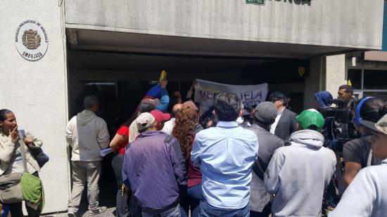 Consulado de Venezuela en Ecuador prevé en marzo vuelos ''Vuelta a la Patria''