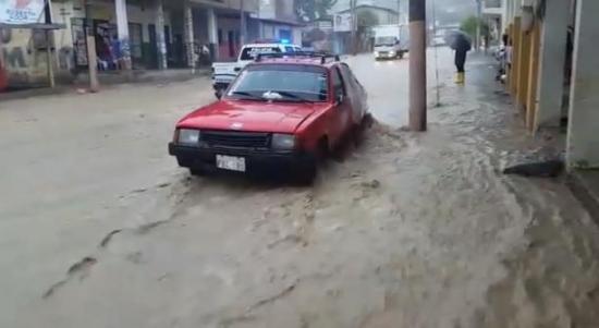 Varios sectores de Portoviejo, afectados por las lluvias