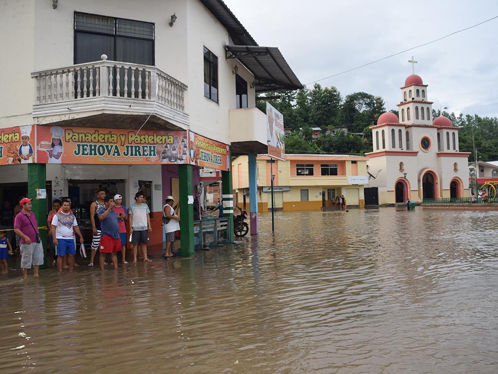 2 mil personas afectadas dejan las inundaciones  El Diario Ecuador