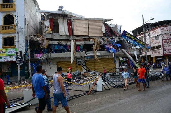 CPCCS revela informe sobre irregularidades en reconstrucción de Manabí