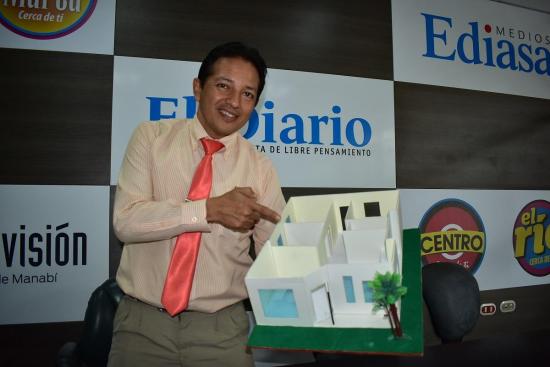 Gustavo Andrade quiere hacer 10 mil casas y tres institutos