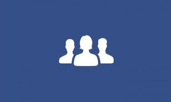 Facebook reduce la exposición de los grupos que publican información falsa