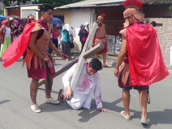 Viernes Santo: La fe se toma las calles de Manabí con los Viacrucis