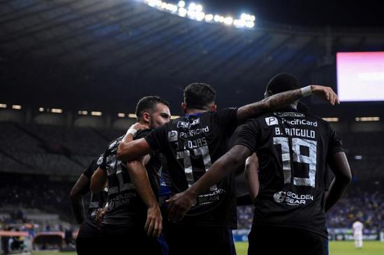 Copa Libertadores: Emelec se clasifica a octavos de final del torneo tras vencer a Cruzeiro (2-1)