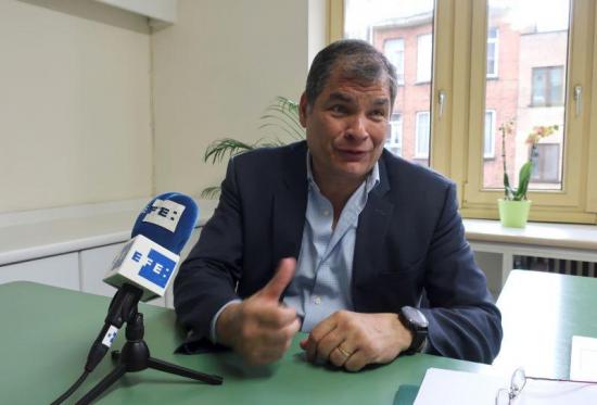 Rafael Correa considera postularse a vicepresidente de Ecuador