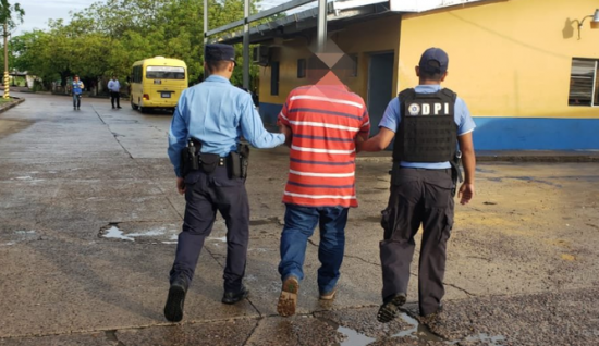 Detienen en Honduras a presunto traficante de personas con seis ecuatorianos