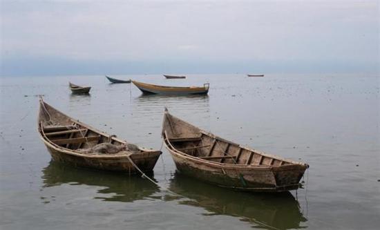 Aumentan a 45 muertos por el naufragio de una embarcación en República Democrática del Congo
