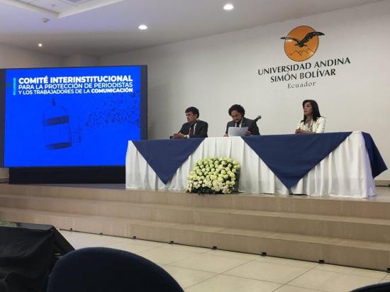 Gobierno ecuatoriano instala el comité para la protección a periodistas