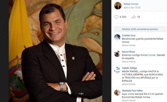 Tras suspensión de páginas en Facebook, Correa crea cuenta en red social rusa