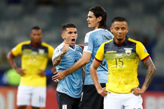¡VERGONZOSO DEBUT! Ecuador cae por 4-0 ante Uruguay en el Estadio Mineirão