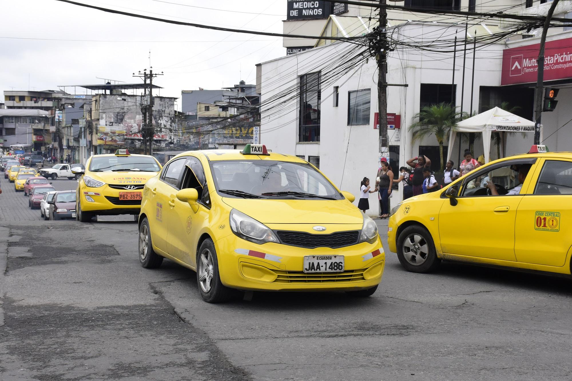 90 Taxis Más En Las Calles El Diario Ecuador 6196