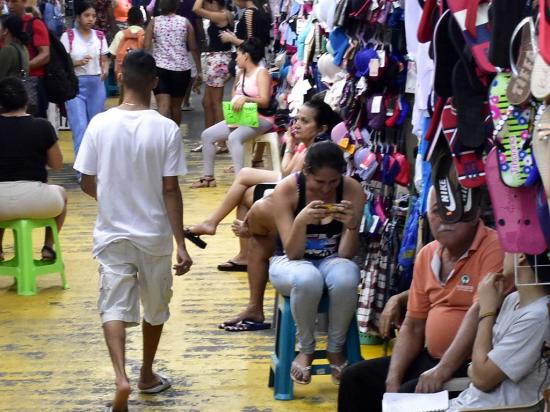 Portoviejo: Pocas ventas por falta de circulante