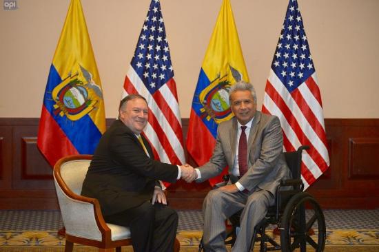 El presidente Lenín Moreno recibe al secretario de Estado de EEUU en Guayaquil