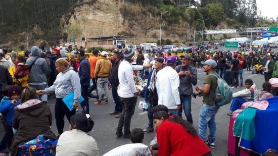Ecuador ve el visado para los venezolanos como un gesto de ''hermandad real''
