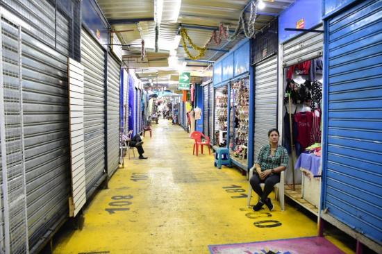 Pocos comerciantes minoristas de la Alajuela han abierto sus negocios