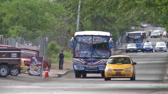 Buses retomarán sus actividades este jueves en Manta con nueva tarifa