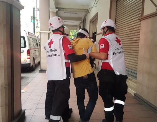 Cruz Roja reactiva el servicio de ambulancias en Ecuador ''dada la persistencia de las necesidades''