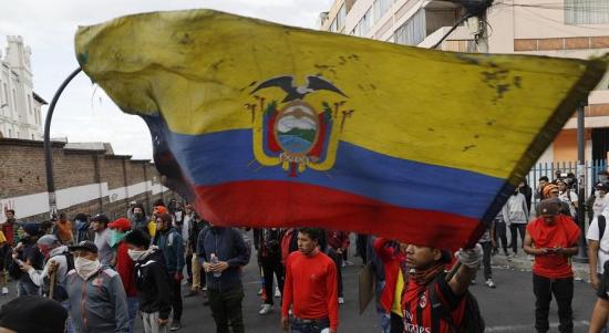 Grupos de derechos humanos de América exigen que cese la represión en Ecuador
