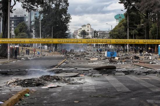 Defensoría del Pueblo eleva a siete los fallecidos en protestas en Ecuador
