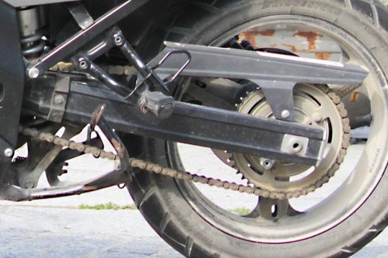 PORTOVIEJO: Roban motocicleta en la calle Medardo Cevallos
