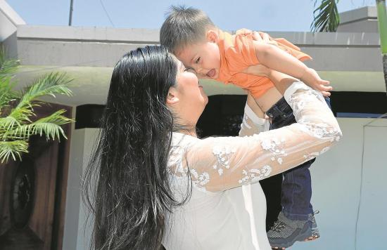 Madres de niños especiales tendrán hasta 6 meses de licencia