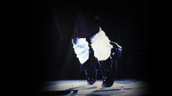 A subasta medias con las que Michael Jackson hizo por primera vez el 'caminata lunar' en público