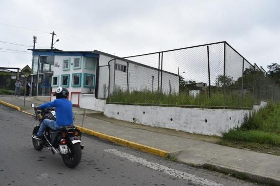 Ciudadanos se quejan por la malesa en  algunos sectores de San Domingo