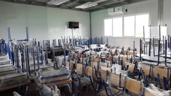 Mobiliario escolar será retirado de Unidad Educativa del siglo XXI, en San Alejo