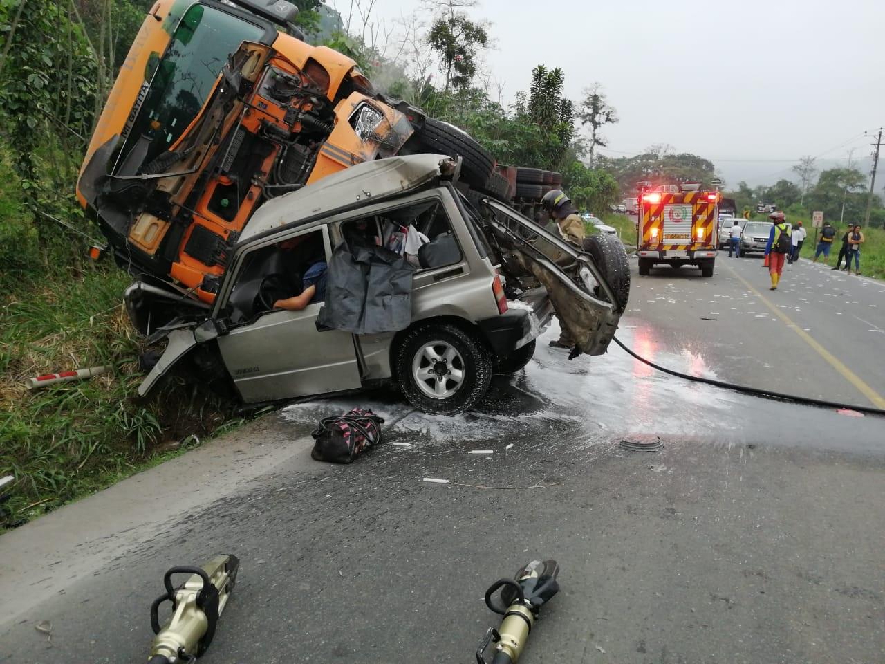 Sacerdote Manabita Muere En Un Accidente De Tránsito En La Vía Santo