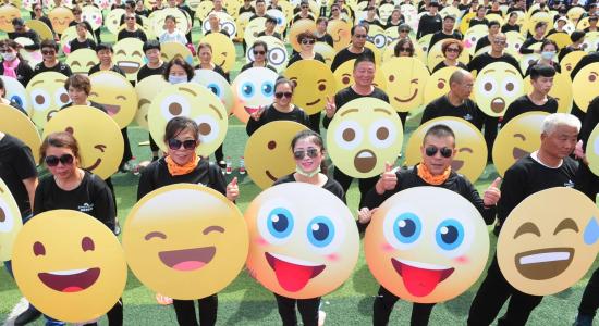 Los ''emojis'' se impone como la palabra del año de la Fundéu BBVA