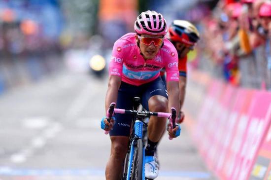 Carapaz defenderá título en el Giro y Bernal en el Tour