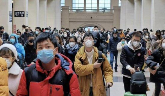 China inicia el desarrollo de una vacuna contra el virus, que deja 56 muertos