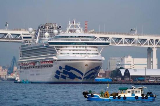 Cuarenta estadounidenses dieron positivo por coronavirus en crucero en Japón