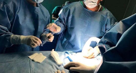 Dispositivo para cerrar heridas sin sutura promete revolucionar las cirugías