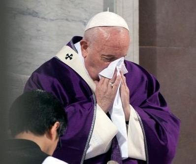 El Papa Francisco suspende su asistencia a una misa en Roma por un resfriado