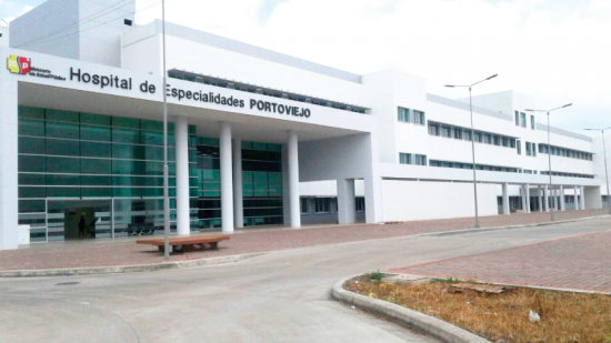 305 profesionales de salud se sumarán al hospital de Especialidades Portoviejo para combatir coronavirus