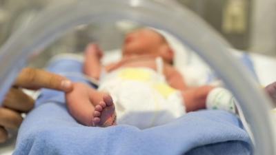 Diez recién nacidos se infectan de coronavirus en una maternidad de Rumanía