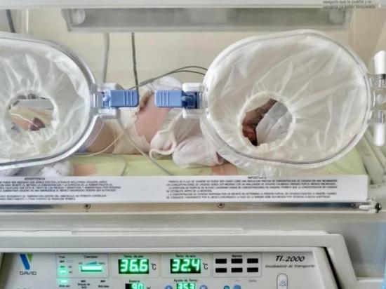 Mujer con sospecha de coronavirus da a luz en Portoviejo; El bebé está sano