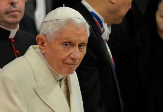 Benedicto XVI arremete contra el matrimonio gay y 'el credo del anticristo'