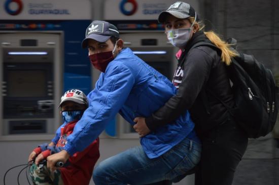 Ecuador registra 33.582 contagiados y 2.799 fallecidos por coronavirus