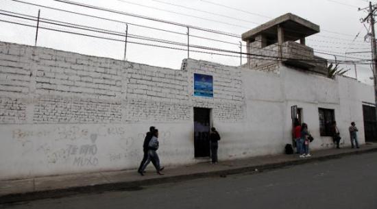 400 presos dan positivo por coronavirus en la cárcel de Ambato