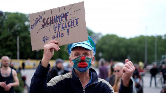 Nuevas marchas en Alemania contra restricciones, pero con menos asistencia