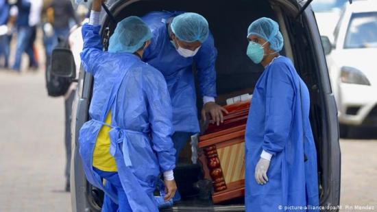 Ecuador suma más de 500 contagios y 12 muertos por COVID-19 en un día